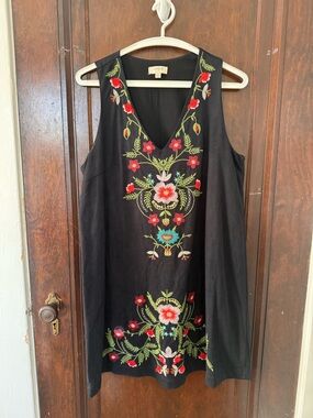 Umgee Black Sleeveless Embroidered V-Neck Dress with Floral Accents